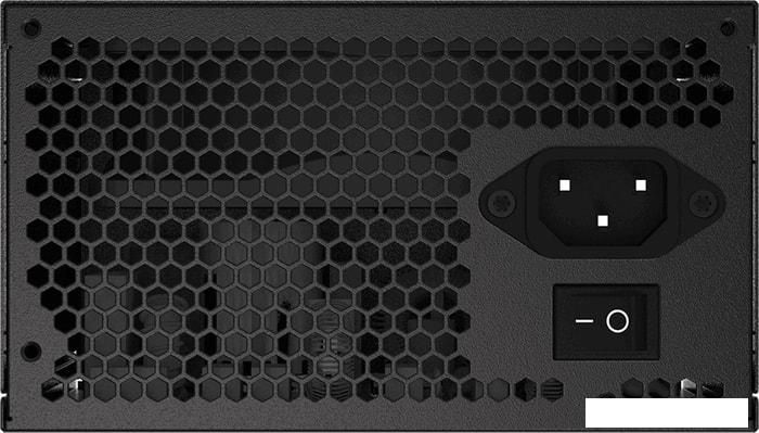 Блок питания Gigabyte P450B