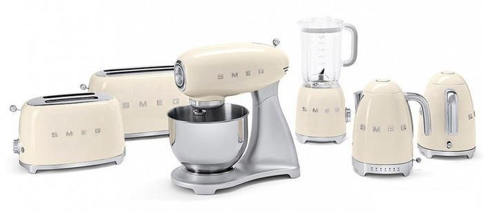 Тостер Smeg TSF01CREU