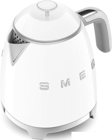 Электрический чайник Smeg KLF05WHEU
