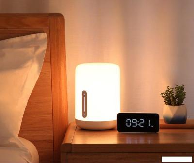 Ночник Xiaomi Bedside Lamp 2 MJCTD02YL (белый, международная версия)