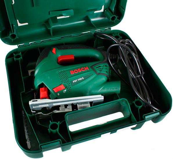 Электролобзик Bosch PST 700 E (06033A0020)