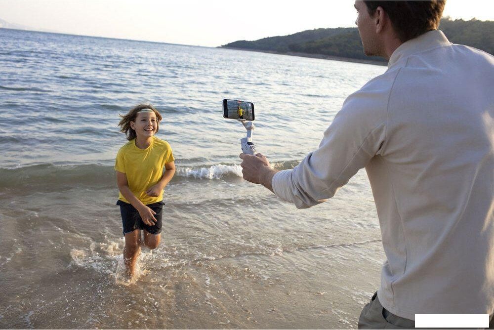 Стабилизатор DJI Osmo Mobile 7 (светло-серый)