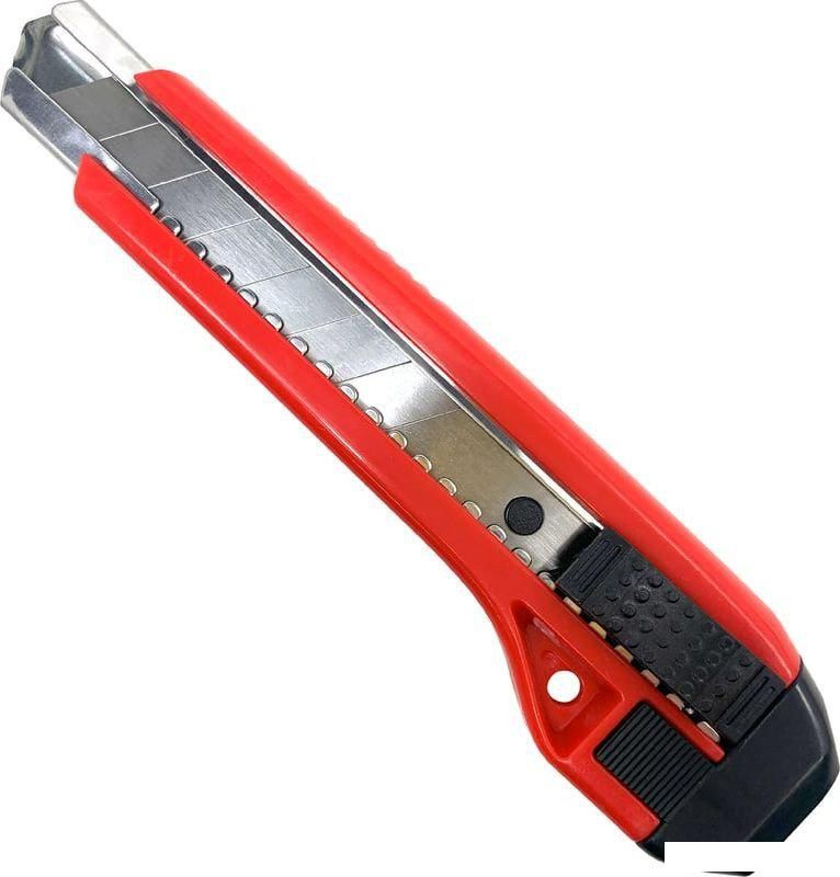Нож строительный Workpro WP212007