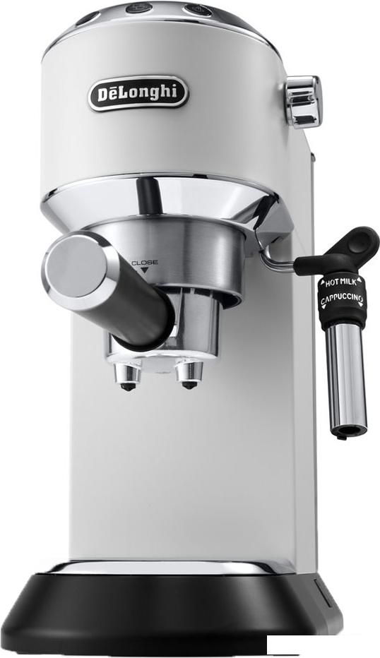 Рожковая помповая кофеварка DeLonghi Dedica EC 685.W
