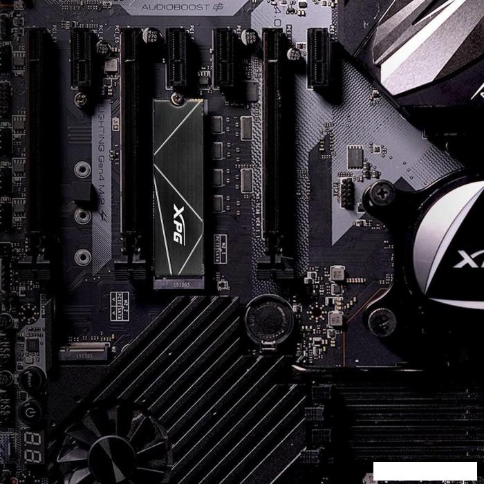 SSD ADATA XPG GAMMIX S70 Blade 8TB AGAMMIXS70B-8000G-CS