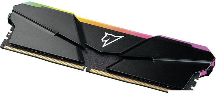 Оперативная память Netac Shadow RGB 16ГБ DDR4 3200 МГц NTSRD4P32SP-16E