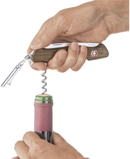 Мультитул Victorinox Wine Master (ореховое дерево)