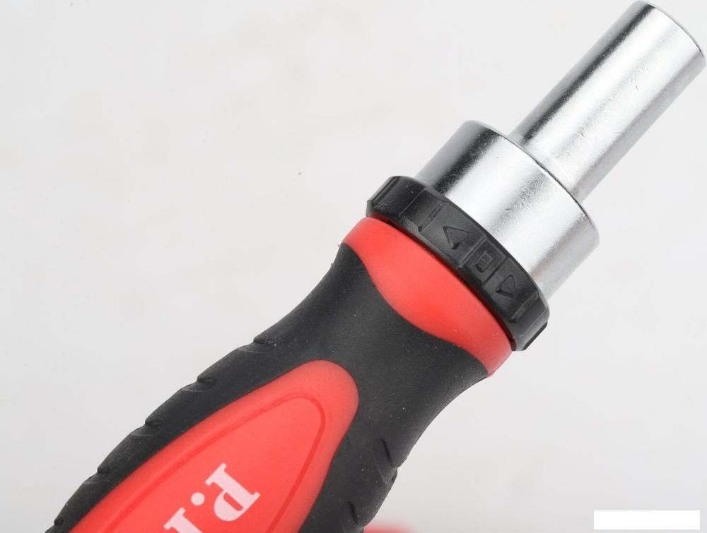 Набор отвертка с битами и головками P.I.T. Advance HSDR04-0029T (29 предметов)