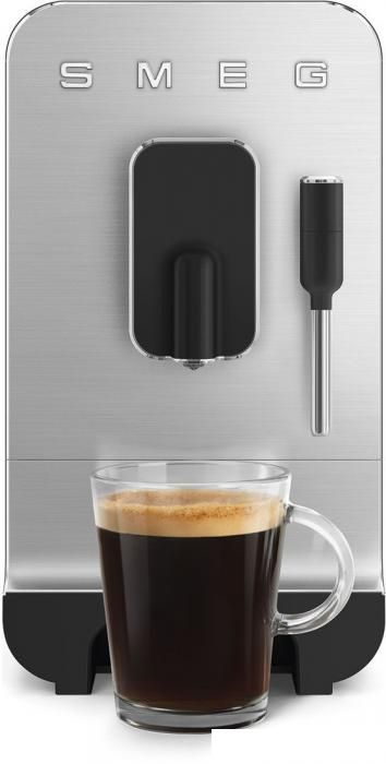 Кофемашина Smeg BCC12BLMEU