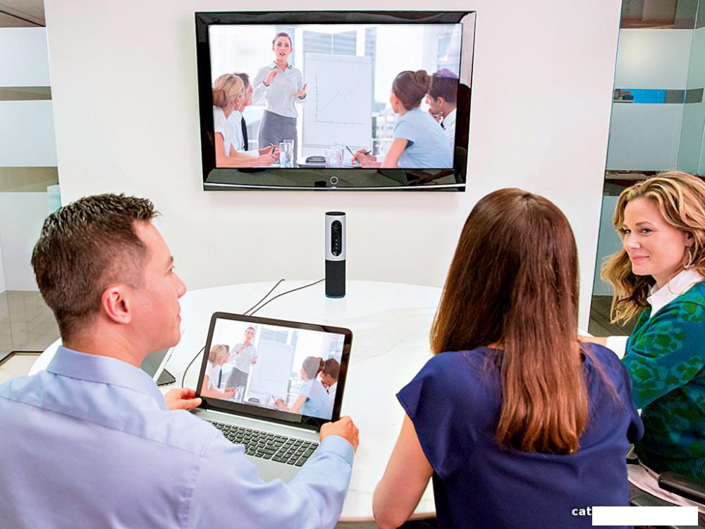 Веб-камера для видеоконференций Logitech ConferenceCam Connect