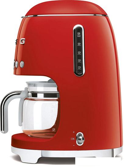 Капельная кофеварка Smeg DCF02RDEU