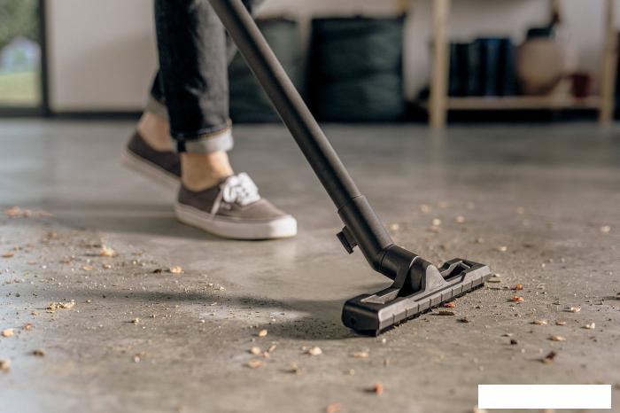 Пылесос Karcher WD 4 P V-20/5/22 1.628-270.0