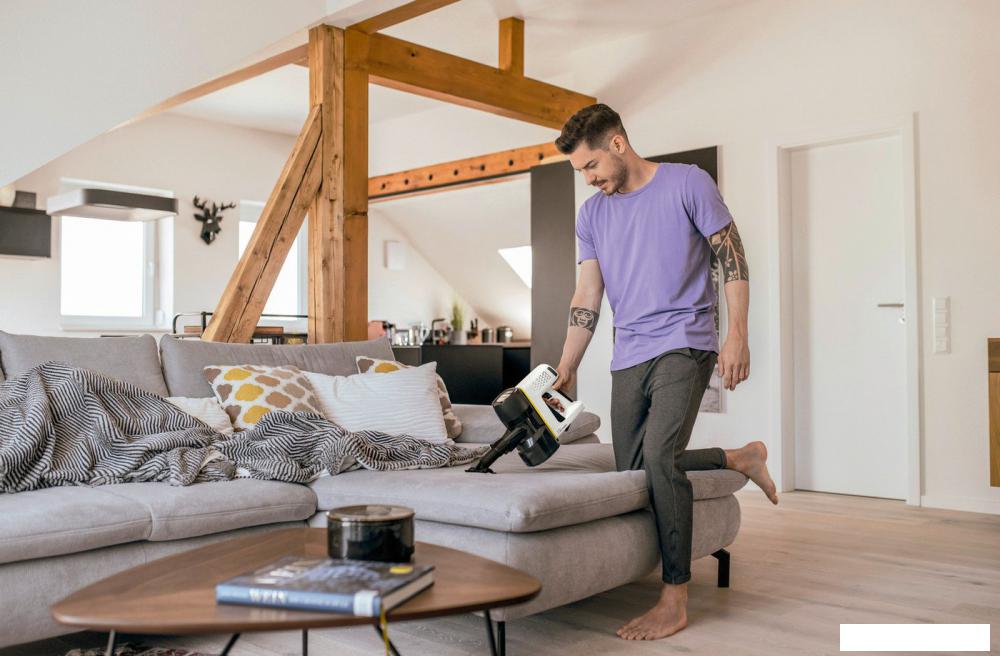 Пылесос Karcher VC 4 Cordless myHome 1.198-630.0