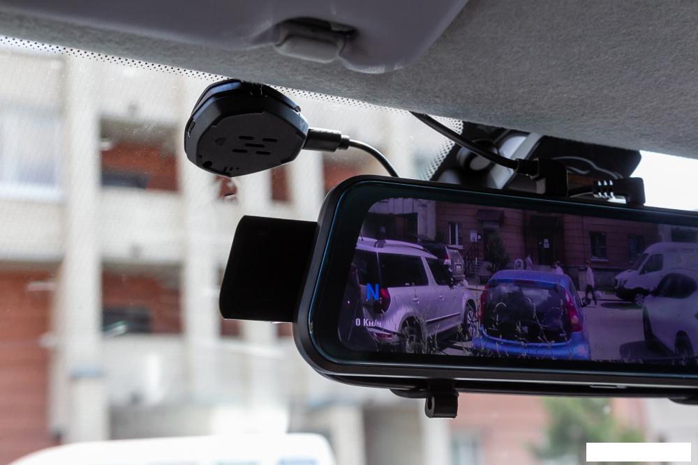 Видеорегистратор-зеркало TrendVision MR-810 GT