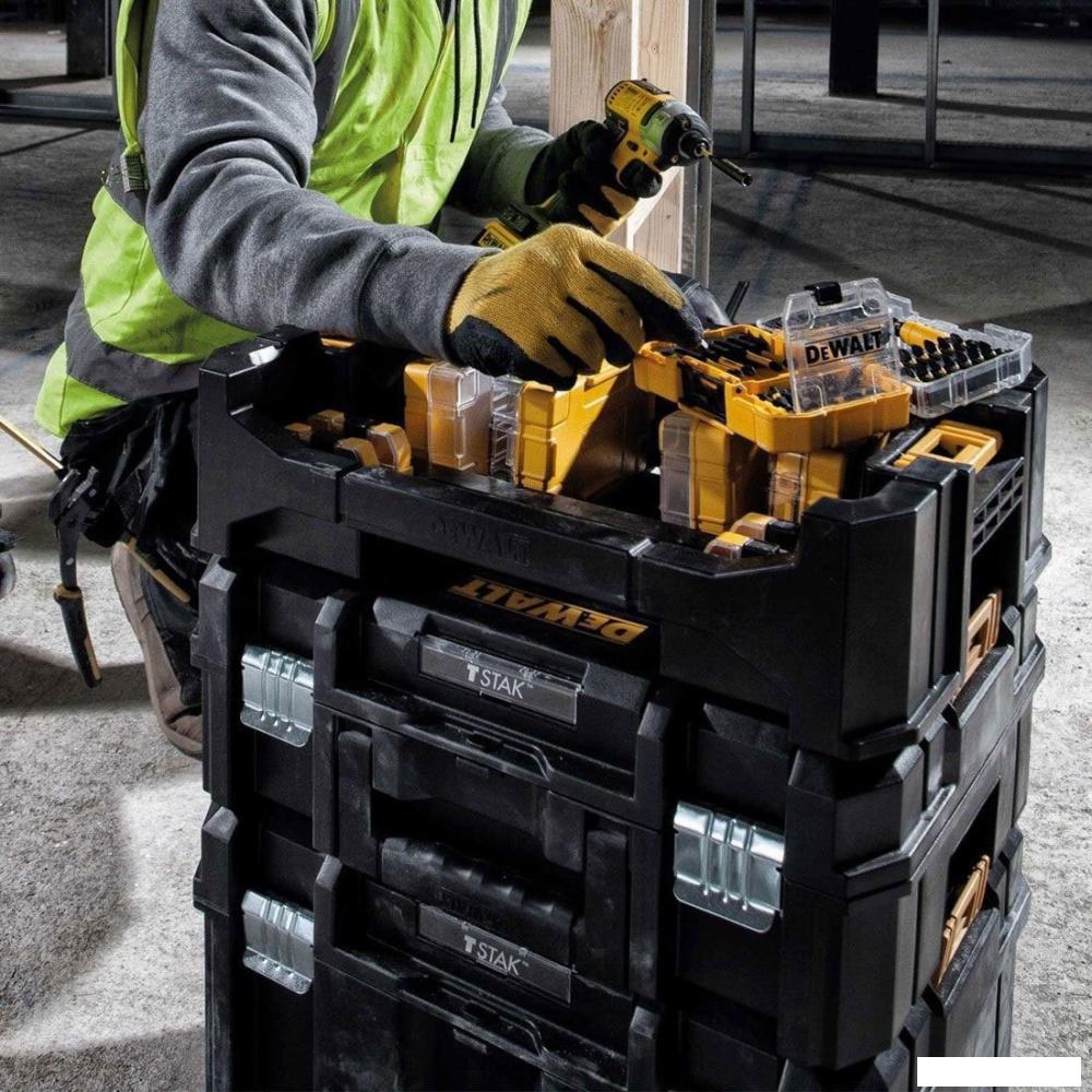Набор бит DeWalt DT70747T-QZ