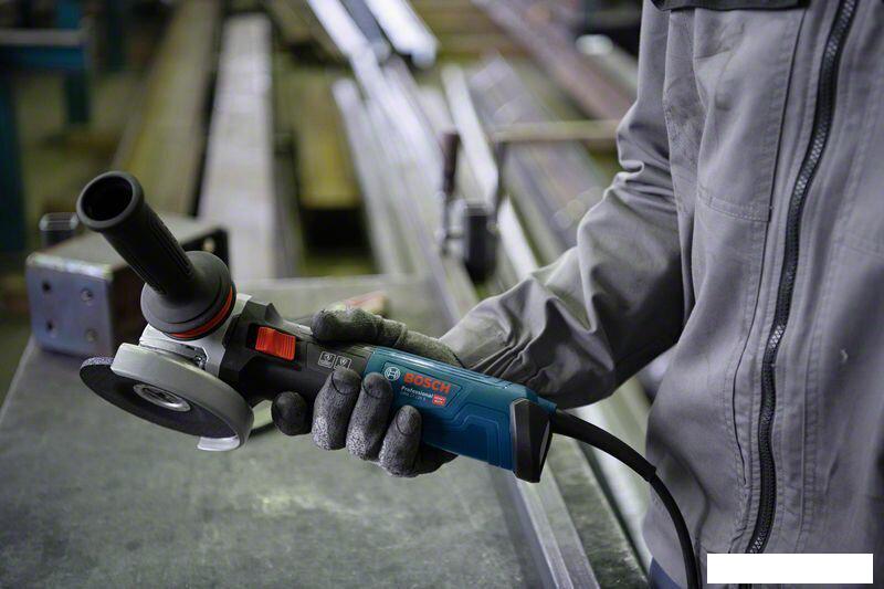 Угловая шлифмашина Bosch GWS 14-125 S Professional 06017D0100