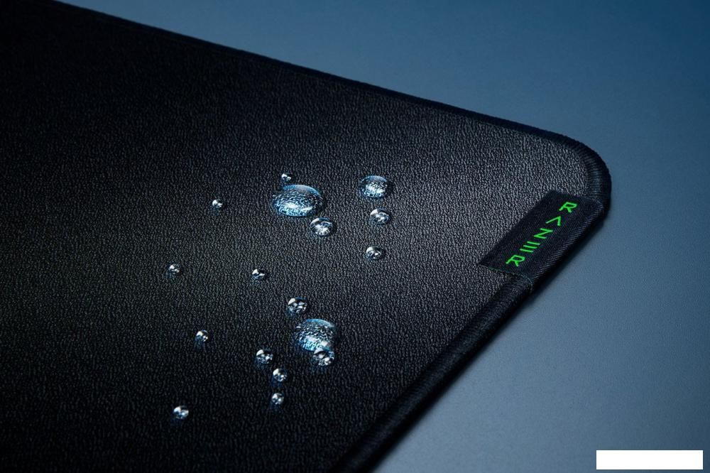 Коврик для мыши Razer Strider Large