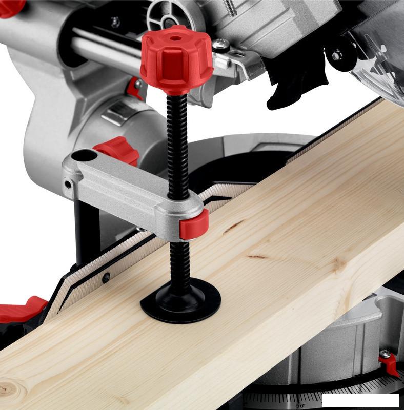 Торцовочная пила Metabo KGS 216 M 613216000