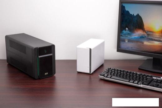 Источник бесперебойного питания APC Easy UPS BVX 1600VA BVX1600LI