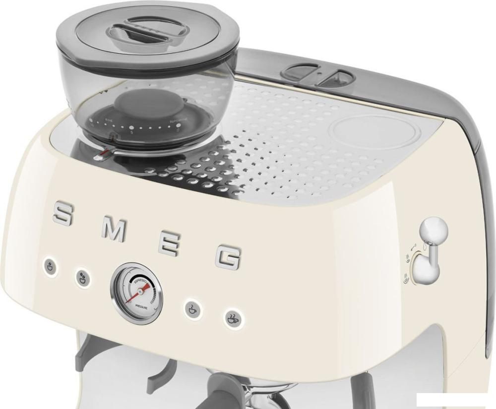 Рожковая кофеварка Smeg EGF03CREU