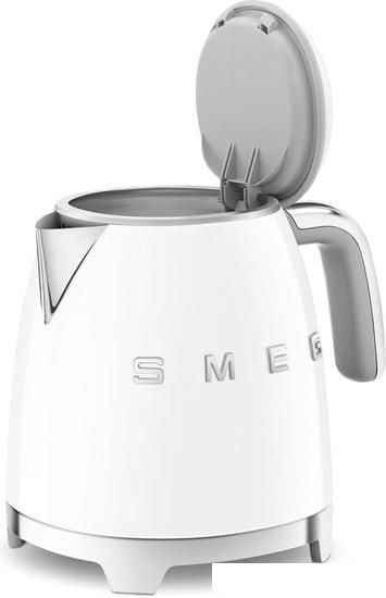 Электрический чайник Smeg KLF05WHEU