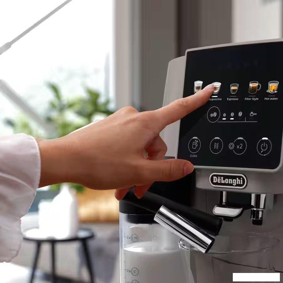 Кофемашина DeLonghi Magnifica Start ECAM220.50.BG