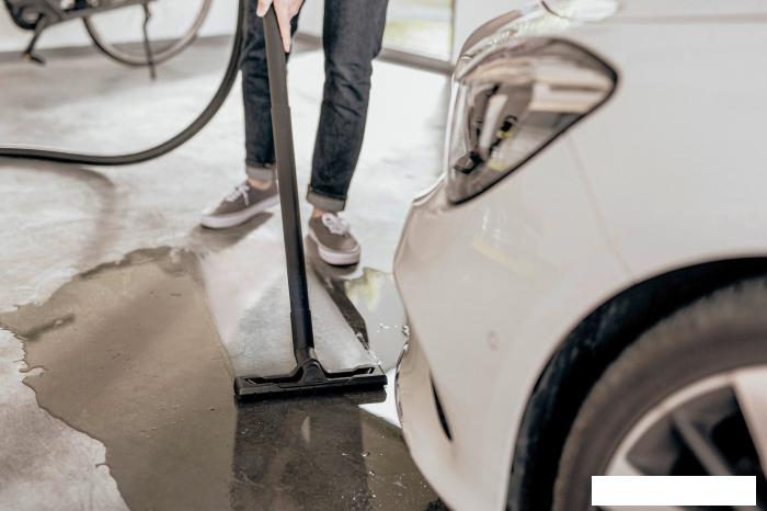 Пылесос Karcher WD 4 P V-20/5/22 1.628-270.0