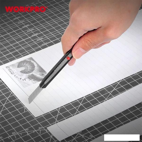 Нож строительный Workpro WP212005