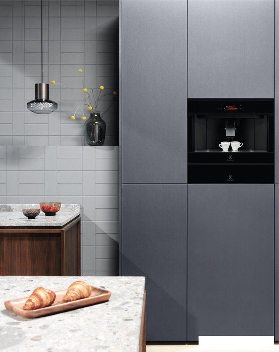 Кофемашина Electrolux EBC85H