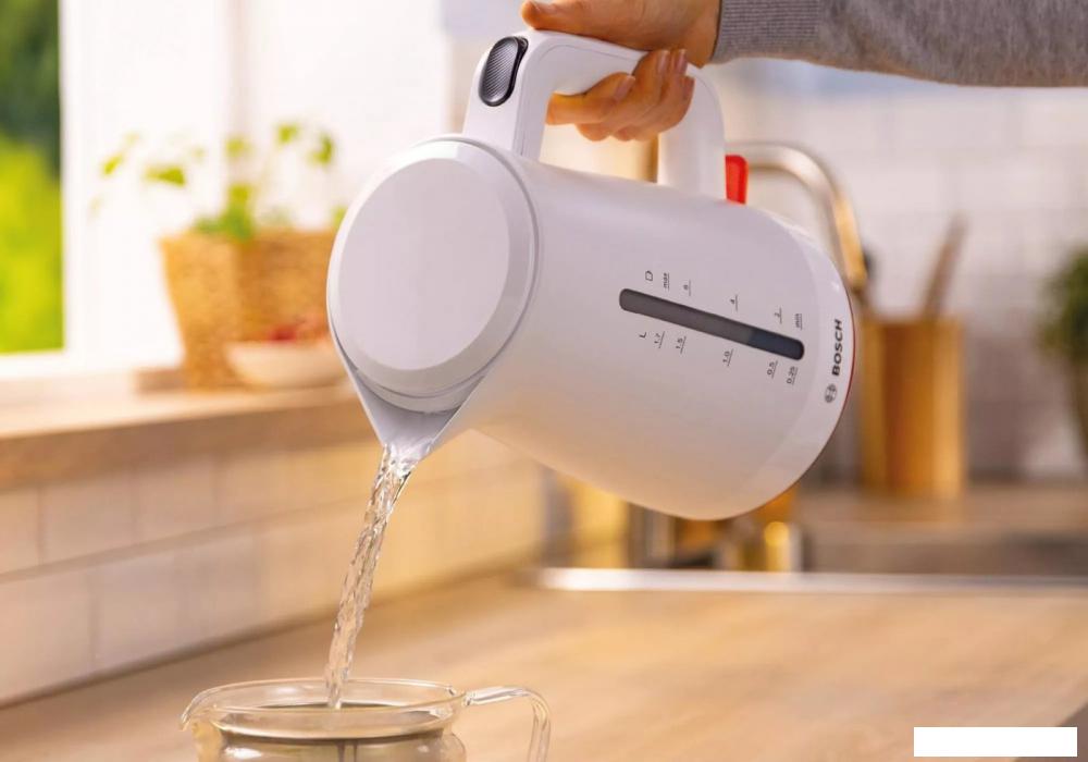 Электрический чайник Bosch TWK3M121