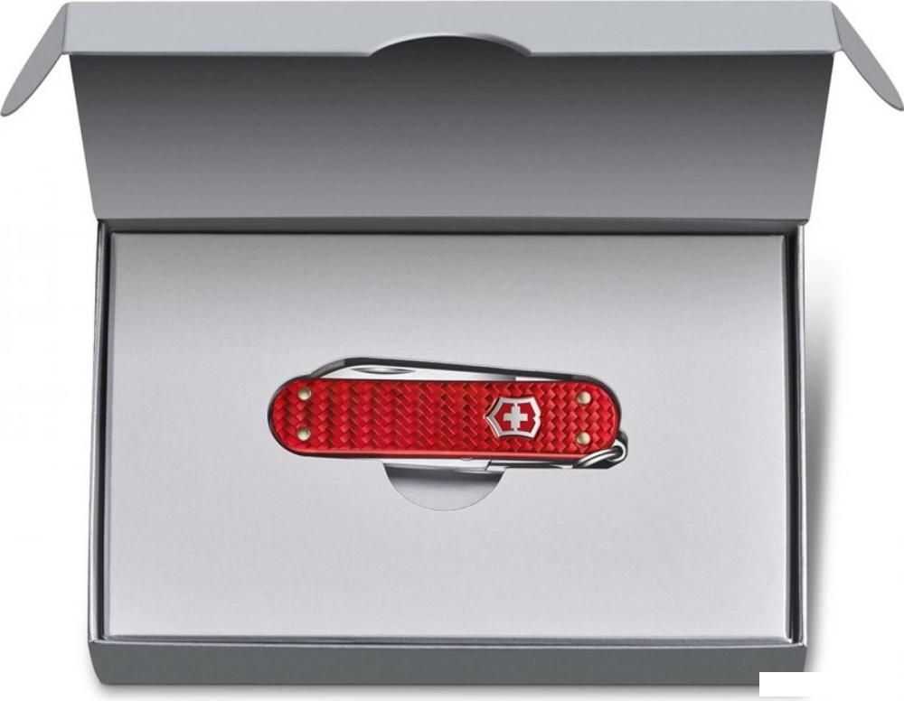 Мультитул Victorinox Classic Precious Alox 0.6221.401G (красный)