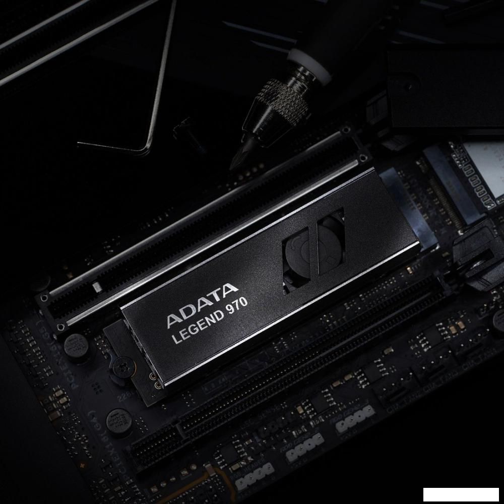 SSD ADATA Legend 970 2TB SLEG-970-2000GCI
