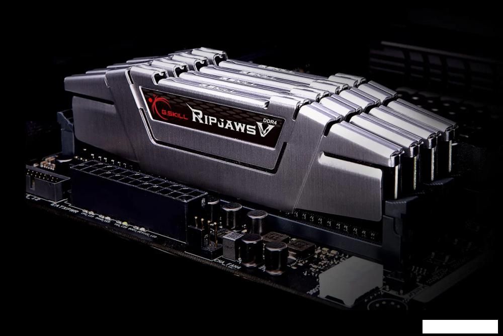 Оперативная память G.Skill Ripjaws V 2x16GB DDR4 PC4-25600 [F4-3200C16D-32GVK]