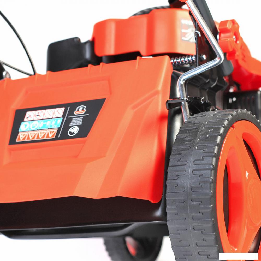 Газонокосилка Patriot PT 42 LS (512109004)