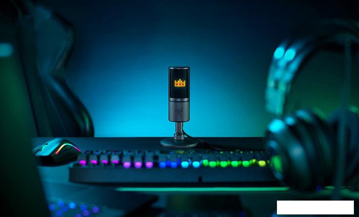 Проводной микрофон Razer Seiren Emote