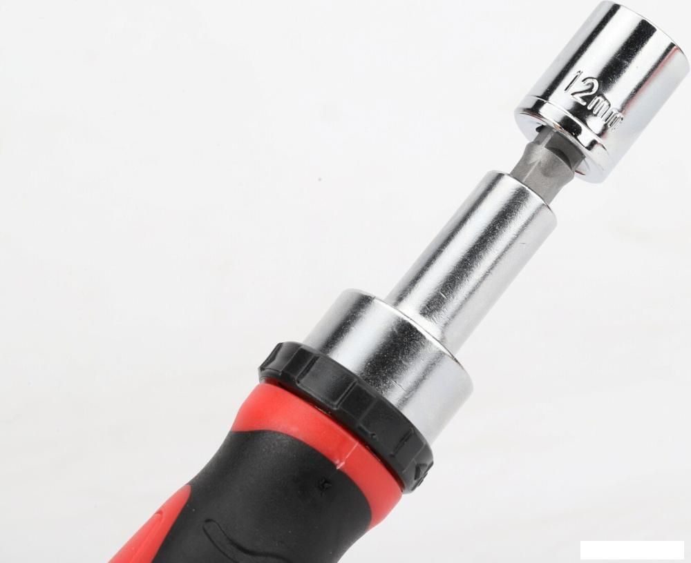 Набор отвертка с битами и головками P.I.T. Advance HSDR04-0034 (34 предмета)