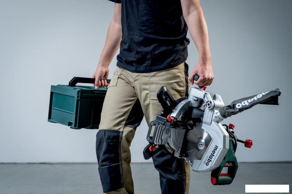 Торцовочная пила Metabo KS 216 M 610216000