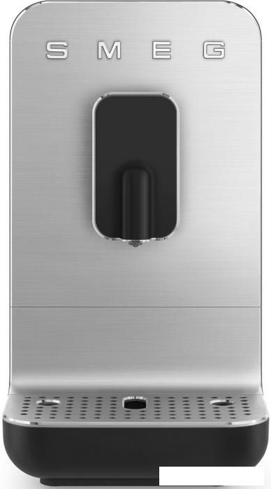 Кофемашина Smeg BCC11BLMEU