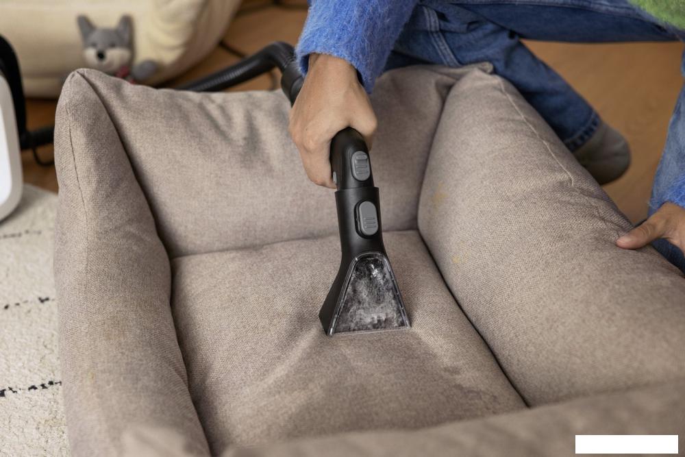 Пылесос Karcher SE 3 Compact Home 1.081-530.0