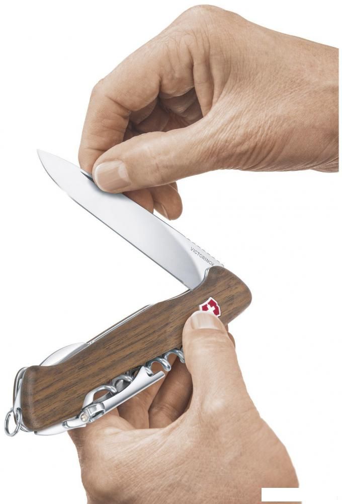 Мультитул Victorinox Wine Master (ореховое дерево)