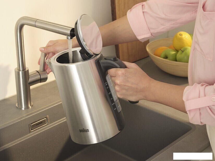 Электрический чайник Braun WK5205BK