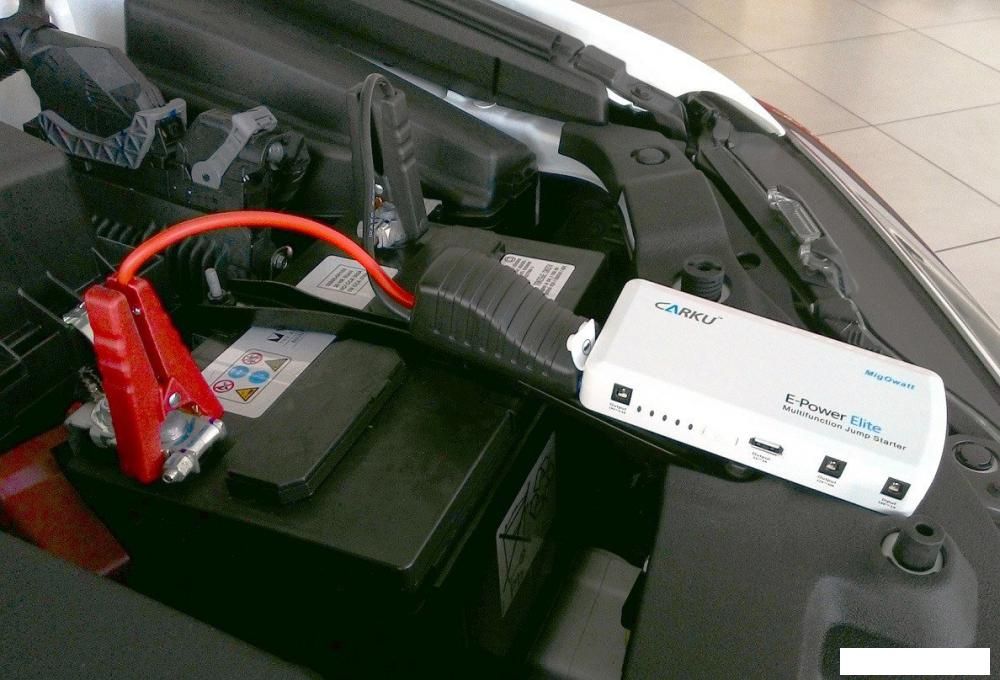 Портативное пусковое устройство Carku E-Power Elite