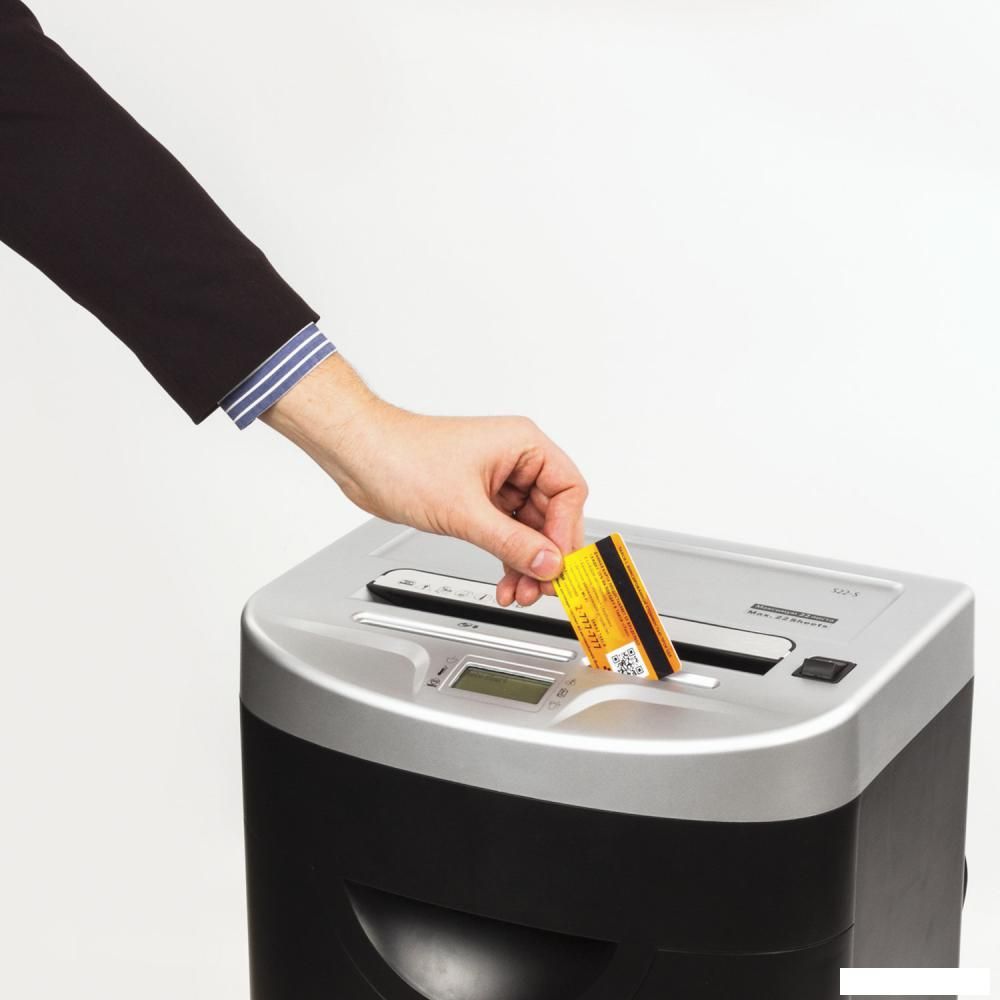 Шредер BRAUBERG S22-S 531773