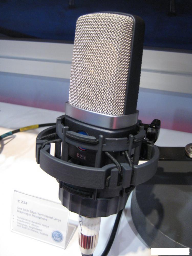 Микрофоны AKG C214