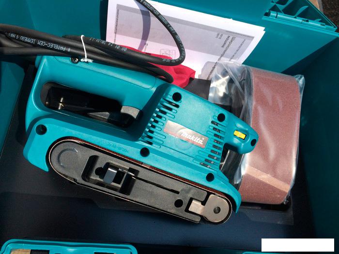 Ленточная шлифмашина Makita 9910K