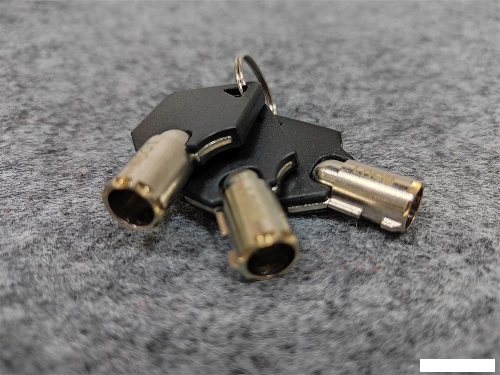 Мебельный сейф CACTUS CS-SF-E20L