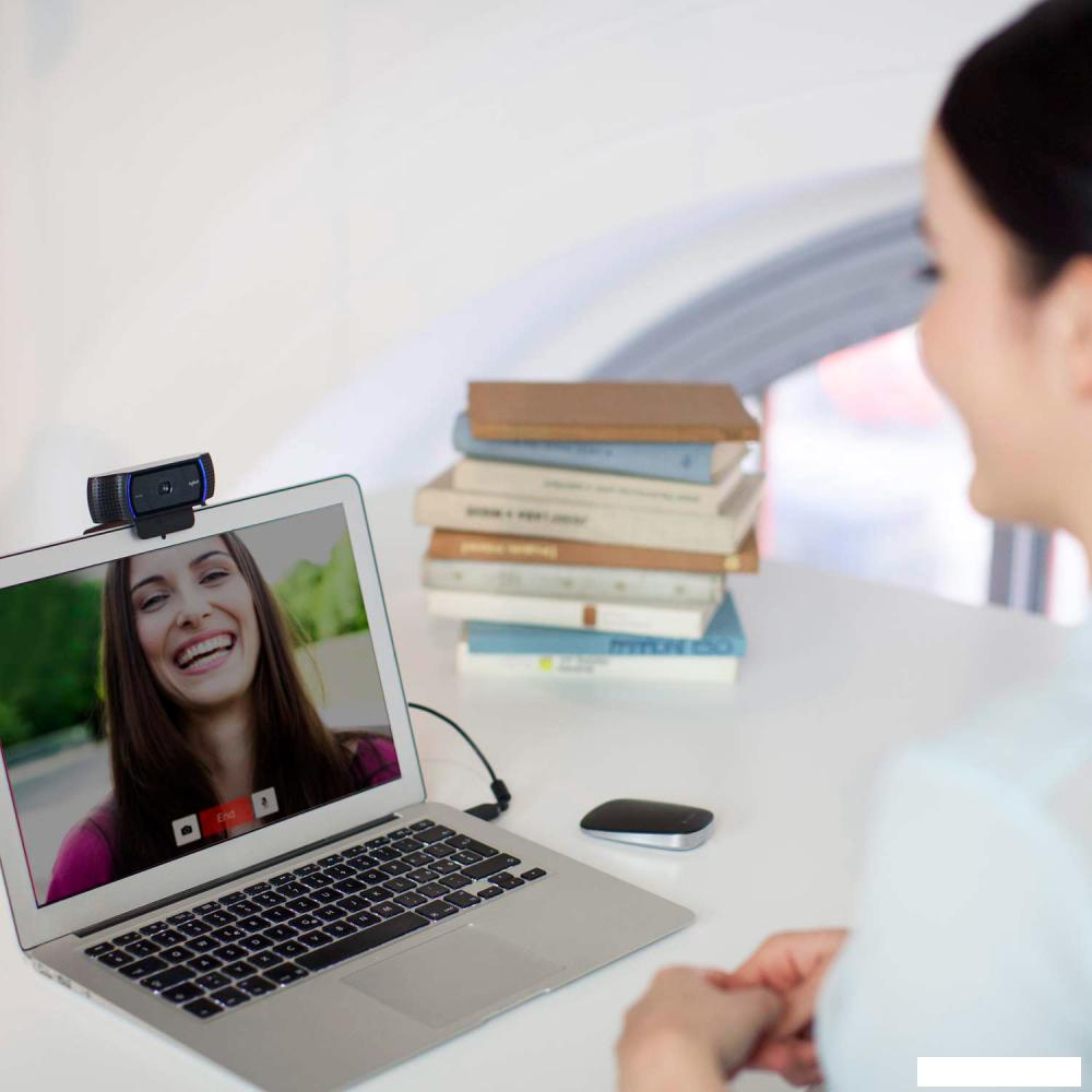 Веб-камера Logitech HD Pro Webcam C920
