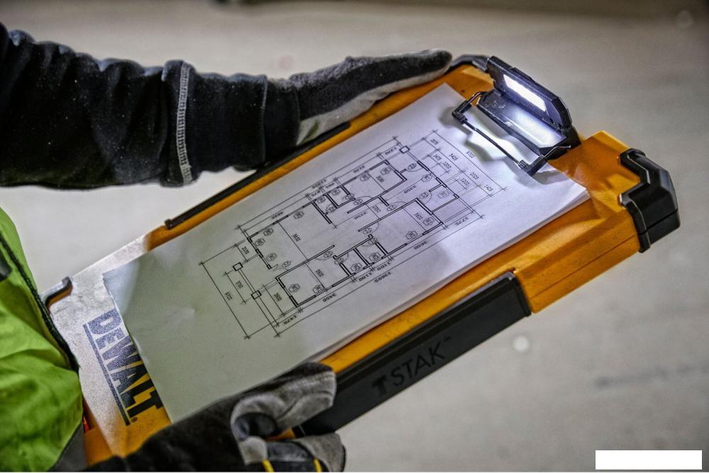 Планшет DeWalt DWST82732-1