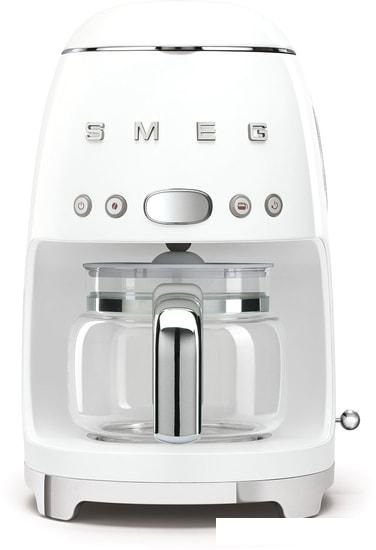 Капельная кофеварка Smeg DCF02WHEU