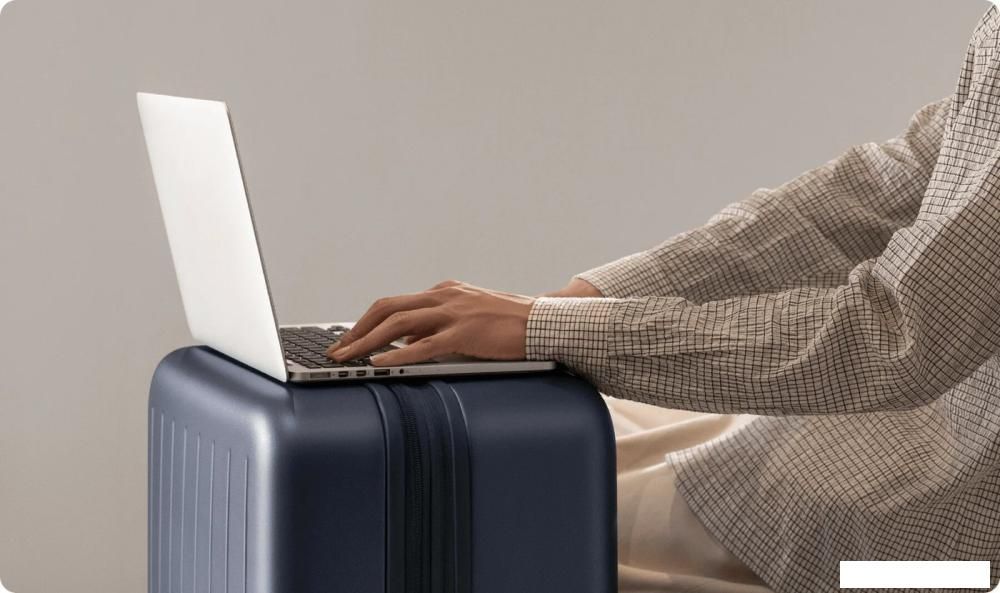 Чемодан-спиннер Xiaomi Expandable Luggage 20" (синий)